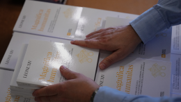 A mesterséges intelligencia veszélyeiről szól XIV. Leó pápa első enciklikája