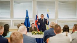 Szerdán Enyickén ülésezik a kormány: régiós helyzetkép és a referendum előkészítése napirenden