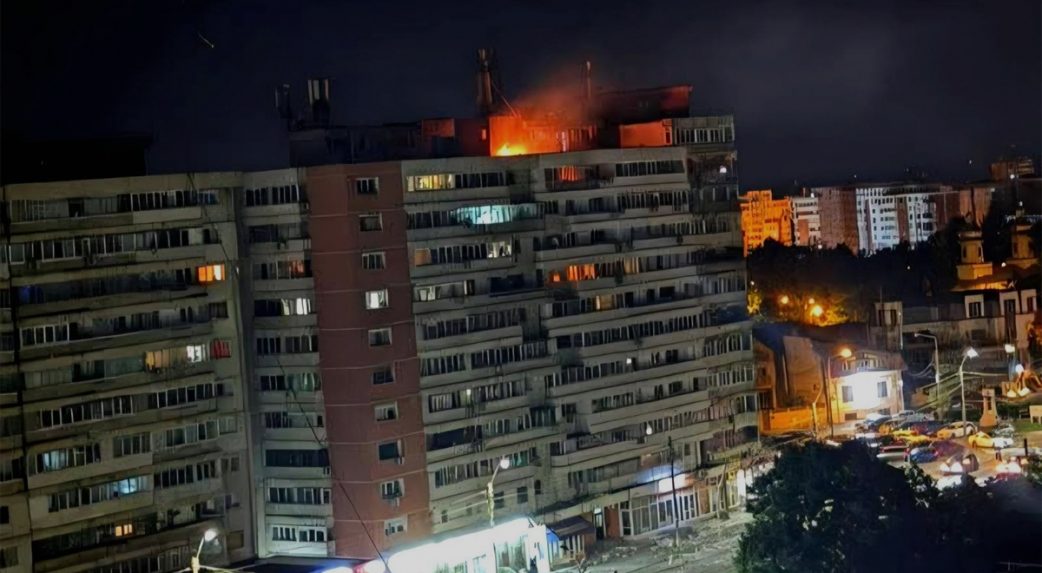 Az ukrán légvédelem találata térítette el a Romániába csapódó drónt