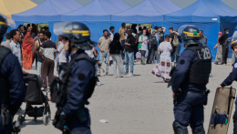 Szigorúbb szabályokat vezet be az EU az illegális bevándorlók kitoloncolásánál