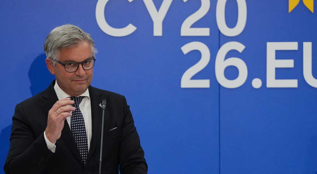 Pósfai: Magyarország nem nyújt be migrációs végrehajtási tervet, és nem is tervezi