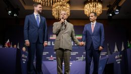 Az USA–Irán béketárgyalások első fordulója sikeresen zárult Svájcban