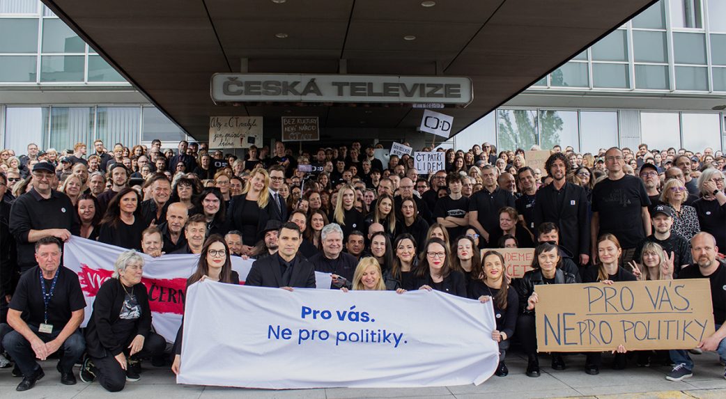 Sztrájk a cseh közmédiában a finanszírozási törvény miatt