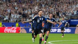 23. labdarúgó-vb: Argentína nyerte a J-csoportot, Ausztria és Algéria is továbbjutott