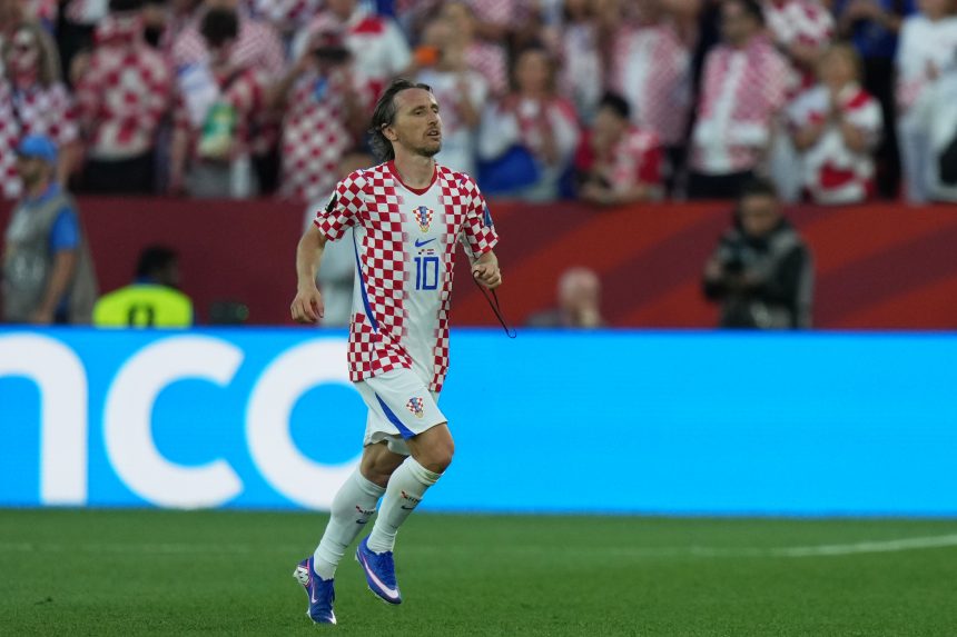 23. labdarúgó-vb: Horvátország és Kolumbia is nyert