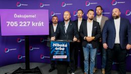 Ezúttal is sikertelen lett a népszavazás, de a hőmérsékleti csúcsok is megnehezítették a politikusok életét