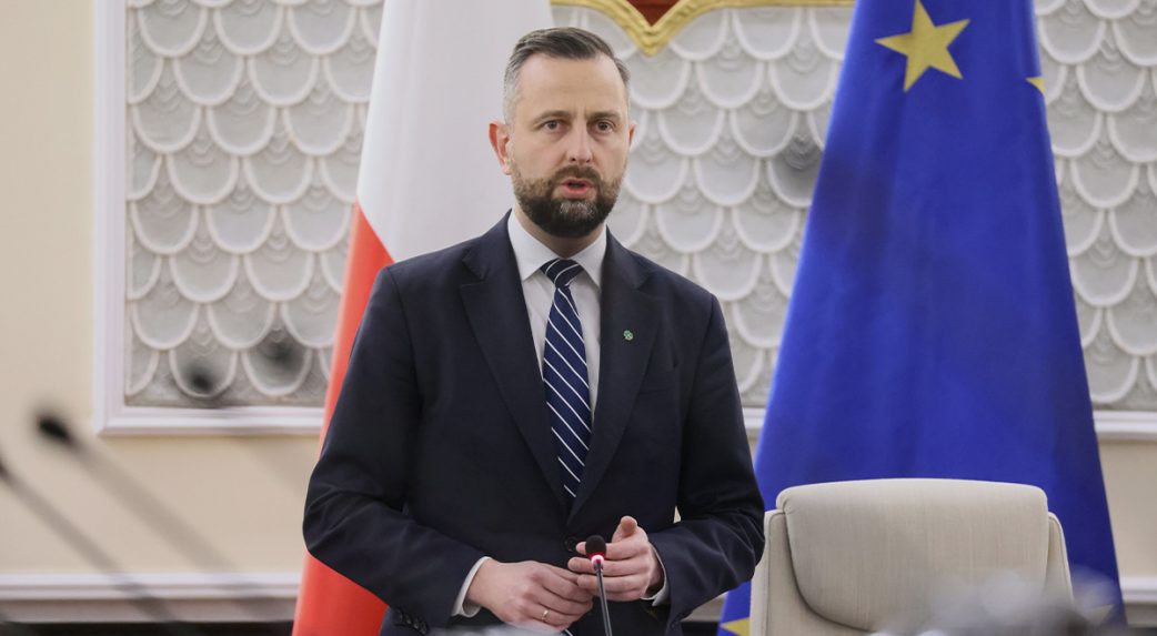 Lengyelország orosz provokációkra készül: drónok, GPS-zavar és dezinformáció a NATO keleti szárnyán