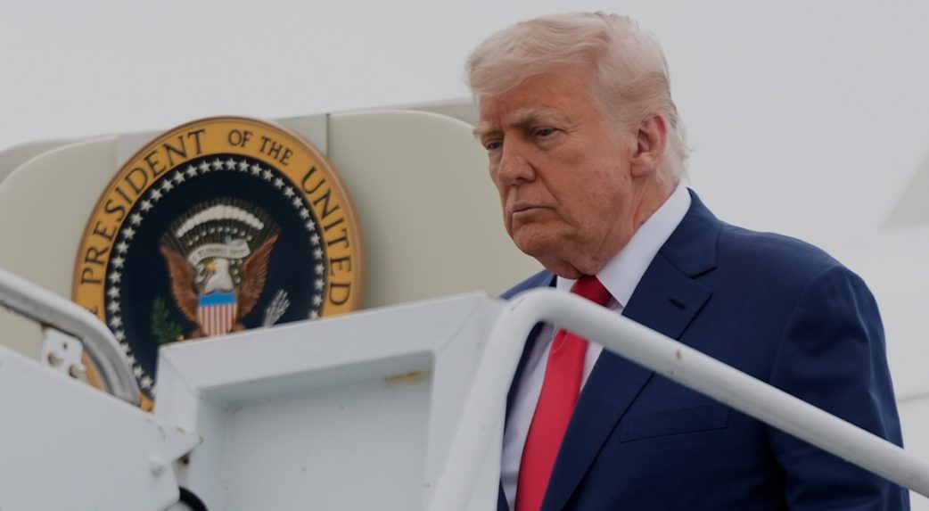 Trump bejelentette a Hamász leszereléséről szóló megállapodást, de a végrehajtás kérdéses