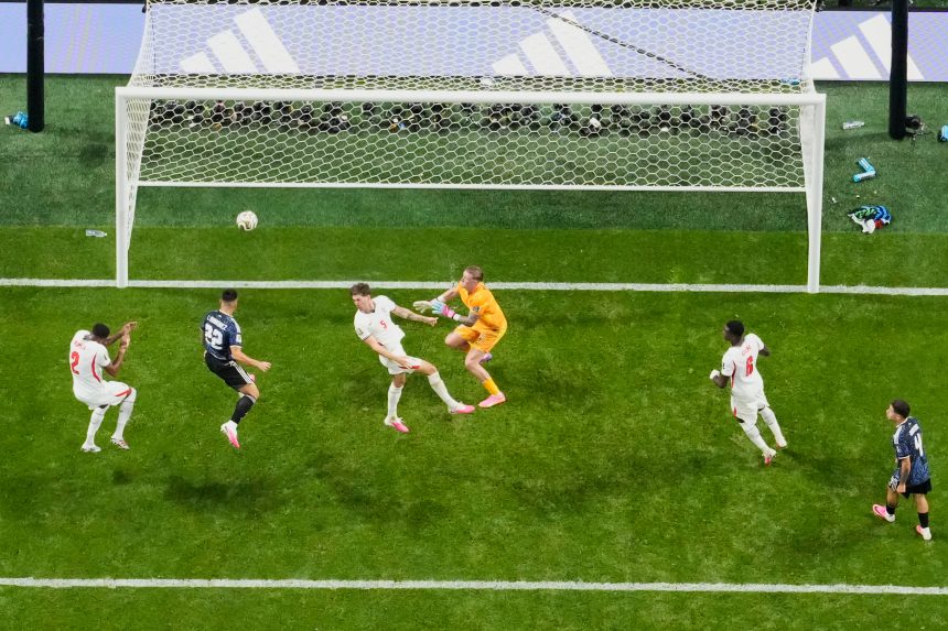 23. labdarúgó-vb, elődöntő: Argentína‑Anglia 2:1 (0:0)