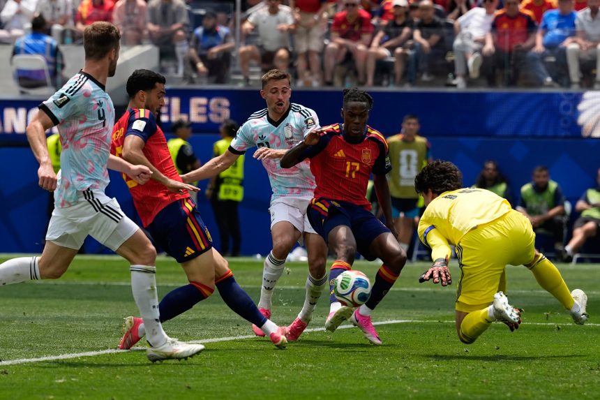 23. labdarúgó-vb, negyeddöntő: Spanyolország‑Belgium 2:1 (1:1)