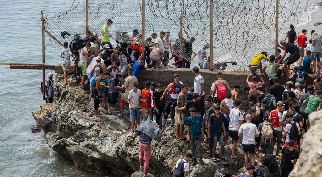 Az EU-tagállamok többsége rendkívüli egyeztetést sürget a ceutai migrációs válság miatt