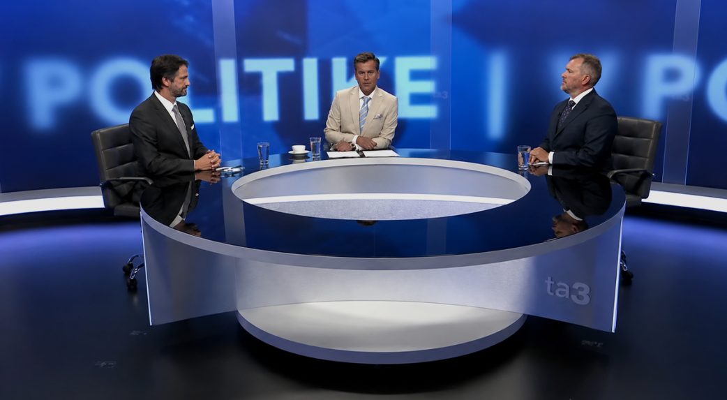 Kaliňák: az EU-nak változtatnia kell a migrációs politikáján — Karas a keleti határ erősítését sürgeti