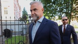 Tisztítótűz-per, Fico kórházlátogatásai és kormánypárti pénzügyi botrányok