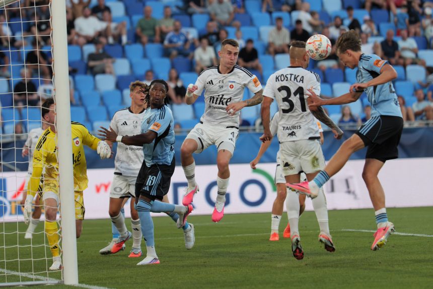 Fociliga: hengerelt a címvédő Slovan, idegenben nyertek a kassaiak és a zsolnaiak