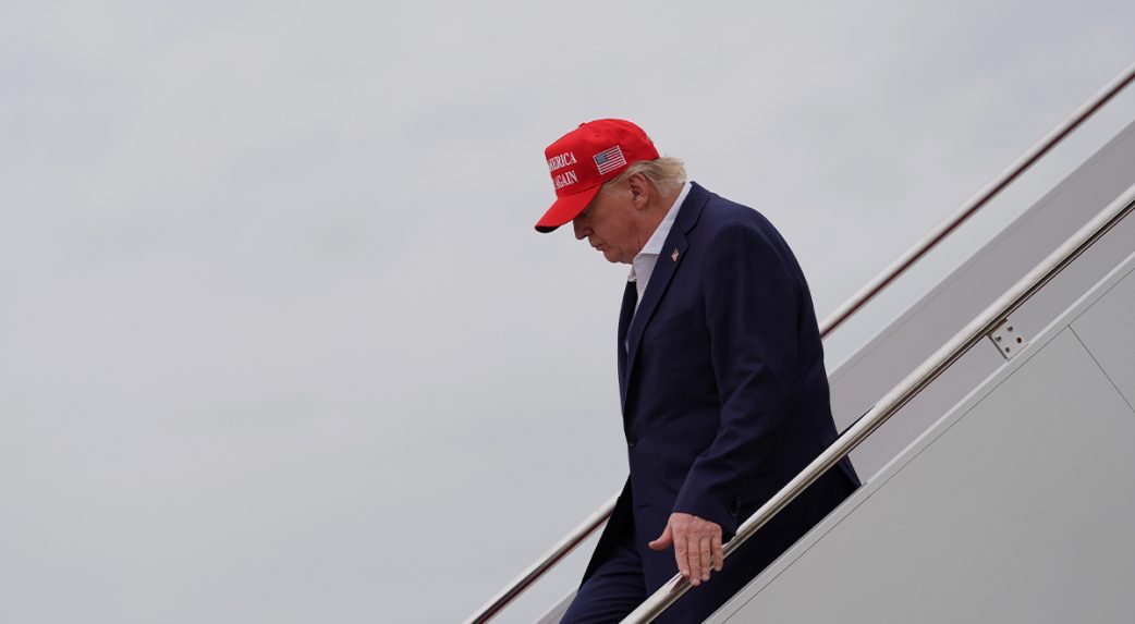 Trump népszerűsége történelmi mélypontra zuhant az iráni háború árnyékában