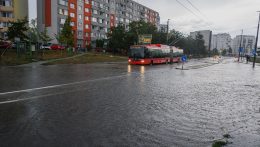 Szupercella csapott le Pozsonyra, és heves viharok söpörtek végig több helyen a nyugati országrészben