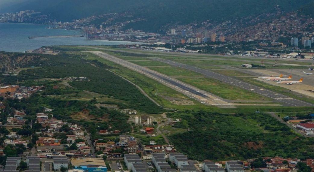 Caracas repülőtere két hónappal a pusztító venezuelai kettős földrengés után ismét képes fogadni a kereskedelmi járatokat