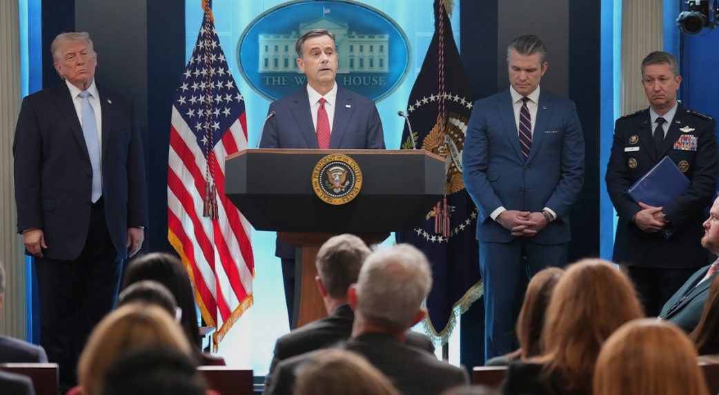 A CIA vezetője Moszkvában a balti eszkalációtól és Irán támogatásától óvta Oroszországot
