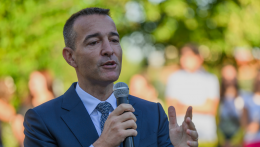 Drucker: Az iskolának az életre, nem csak a dolgozatokra kell felkészítenie