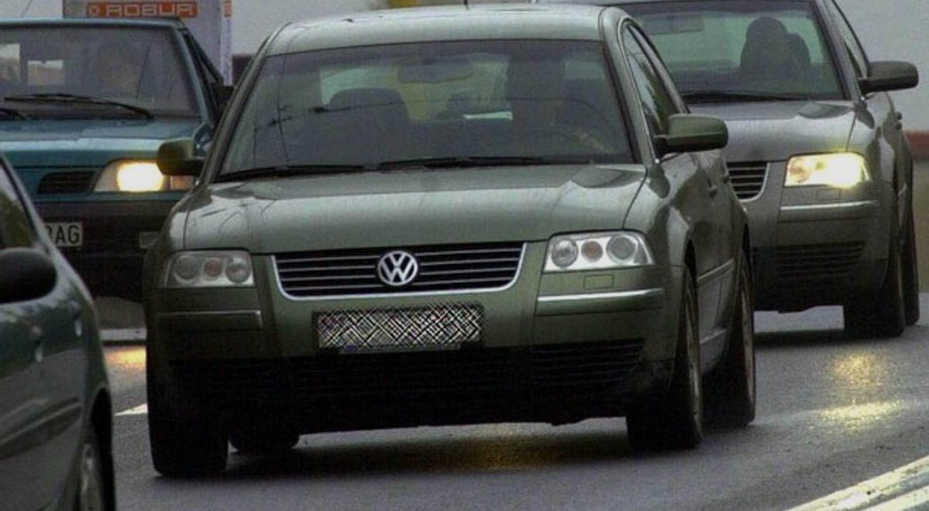 A Pénzügyminisztérium cáfolja: nem tervezi a járműadó kiterjesztését magánszemélyekre