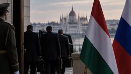 Diplomáciai konfliktus várhat Magyarországra az orosz hírszerzők kiutasítása után