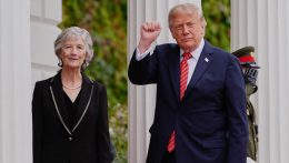 Trump dublini látogatásán egységes Írország mellett szólalt fel — a biztonsági intézkedések 20 millió euróba kerülnek