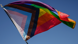 Az EU aggódik a törökországi LGBTIQ-közösség elleni razziák miatt