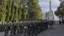 Kétszázharminc kadét tett katonai esküt Liptószentmiklóson
