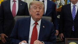 Trump megállapodást jelentett be Dániával az USA grönlandi katonai jelenlétének bővítéséről