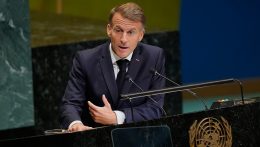Macron az ENSZ-en: a dzsungel törvénye felé halad a világ — tűzszünetet sürget az energia- és polgári infrastruktúra ellen