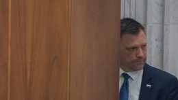 Taraba leváltása után sem áll helyre a koalíciós egyensúly