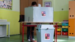 Csehországban lezárult a kétnapos önkormányzati és szenátusi választás