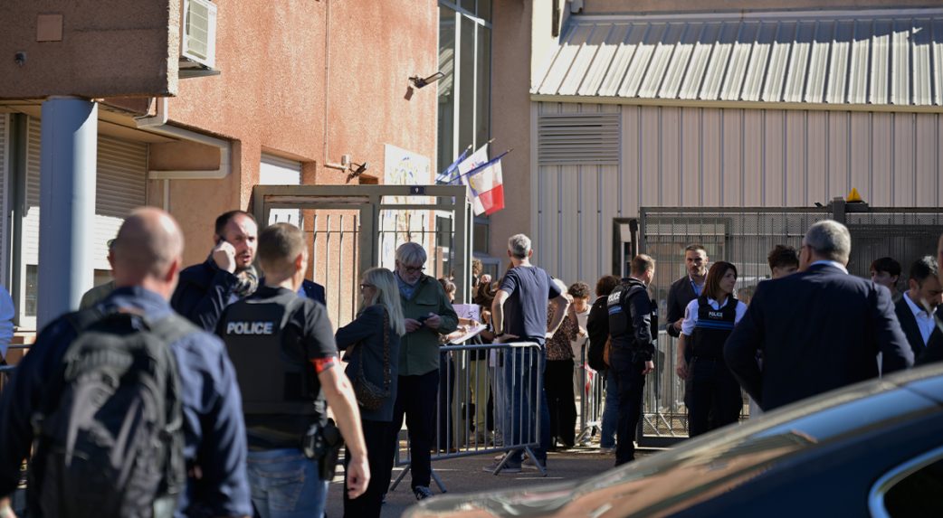 Lövöldözés egy dél-franciaországi iskolában: egy 14 éves fiút vettek őrizetbe